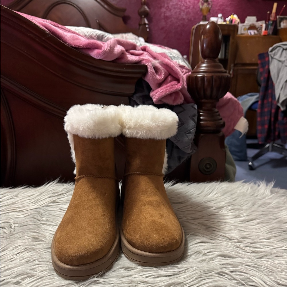 Soho Brown and White Ankle Booties with Plush Lining